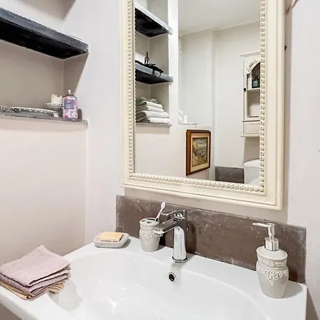 Rosa Βίλα Camogli