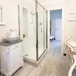 Rosa * קמוגלי