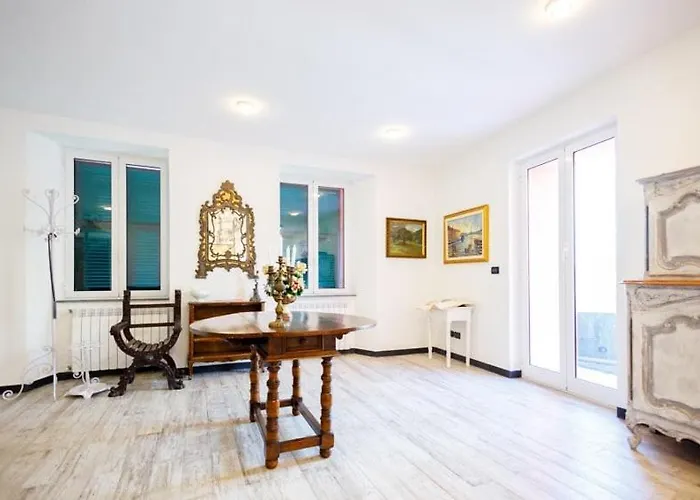 Rosa 빌라 카모글리